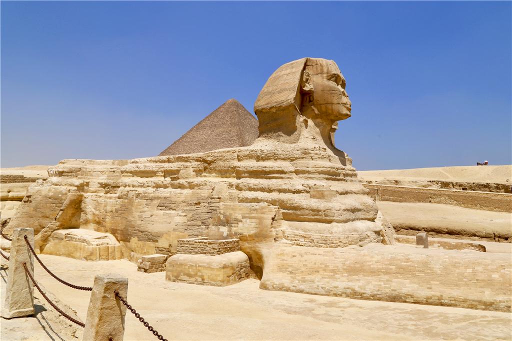 埃及金字塔城市有哪些_埃及金字塔城市全景图片_埃及金字塔在哪个城市