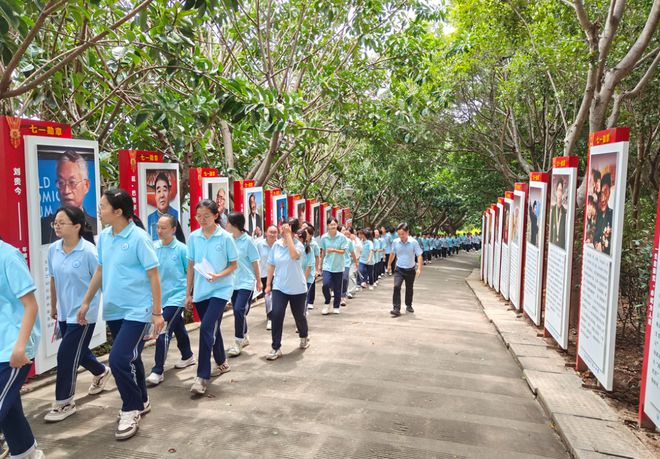 庆来学校吧_庆来学校_庆来学校大门