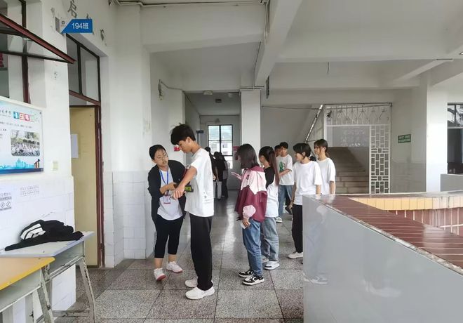 庆来学校_庆来学校大门_庆来学校吧